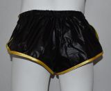 Nylon Shorts Dennys aus sehr leichtem, schwarzem Gewebe