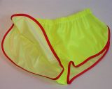 Andreas Shorts leuchtgelb aus Funktionsstoff Andreas Shorts leuchtgelb aus Funktionsstoff