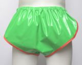 Lackshorts Chris gr&uuml;n mit roter Einfassung (speziell)
